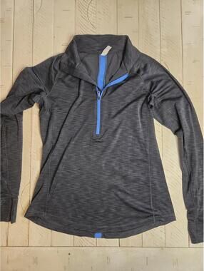Under Armour ColdGear Fitted Medium Gray Long Sleeve Pullover